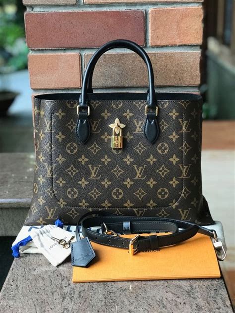 daftar harga tas louis vuitton asli|louis vuitton bag harga.